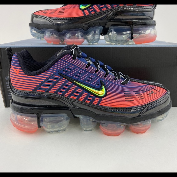 NEW Nike Air VaporMax 360 Magic Ember - Picture 8 of 16